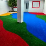 Como fazer a Manutenção da Grama Sintética Colorida