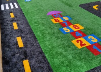 grama artificial colorida